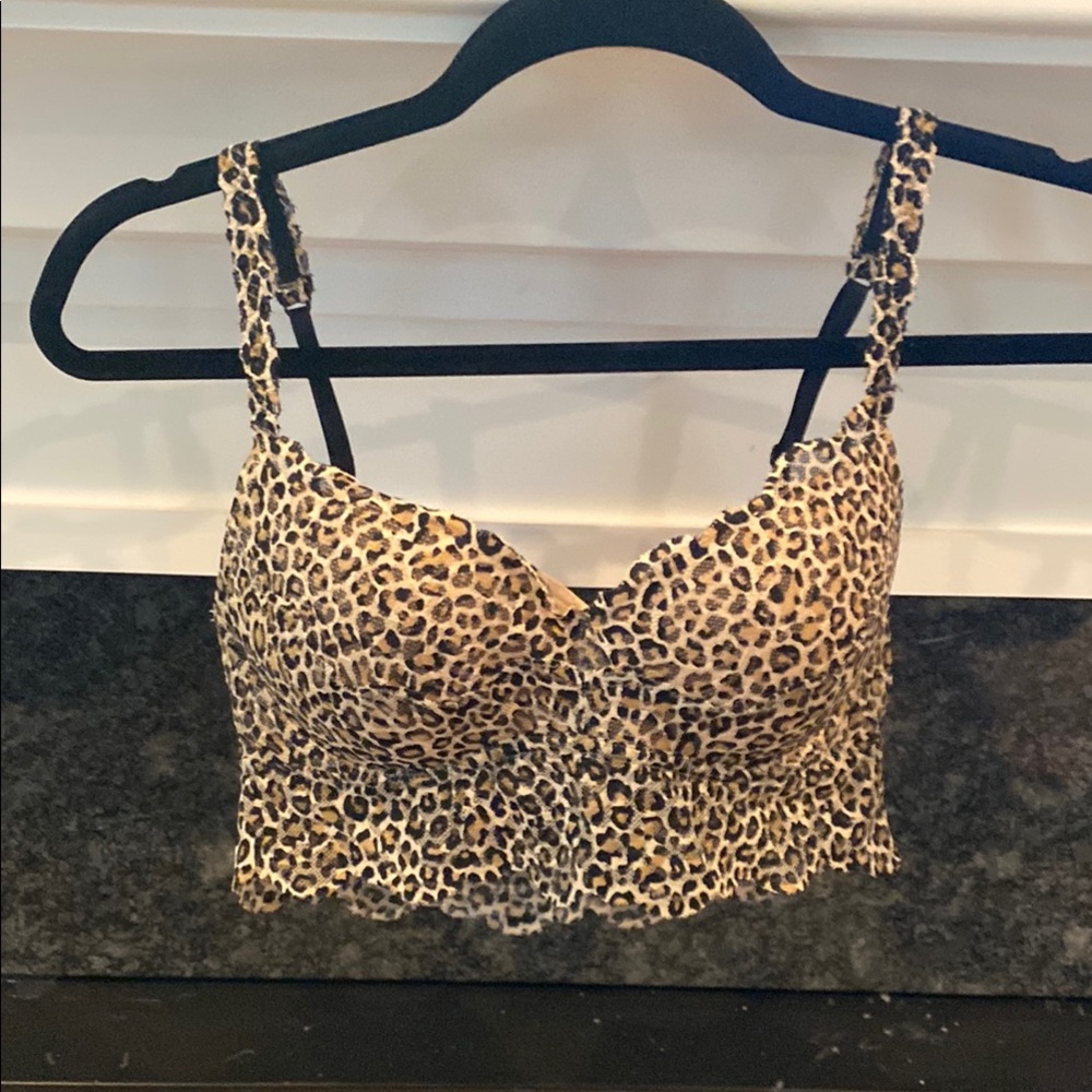 Leopard Print Sweetheart Neckline Bra with Wide Straps